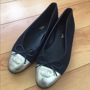 Chanel navy and silver flats size US 8